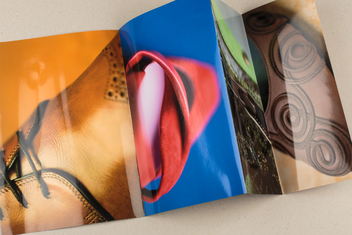 frans muller-communicatie-folder-open-buiten